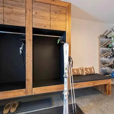 Villa Contact Us At What App - 0041-798-079-427 To Book!! - Ski-in-ski-out Chalet