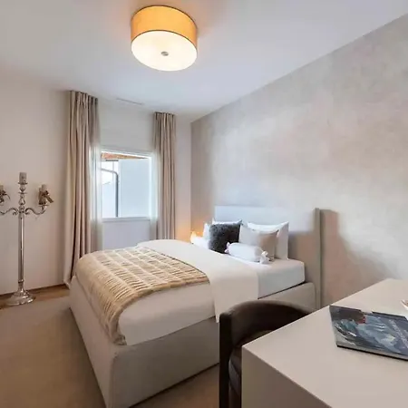 Contact Us At What App - 0041-798-079-427 To Book!! - Ski-in-ski-out Chalet Davos