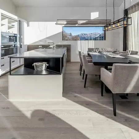 Contact Us At What App - 0041-798-079-427 To Book!! - Ski-in-ski-out Chalet Davos