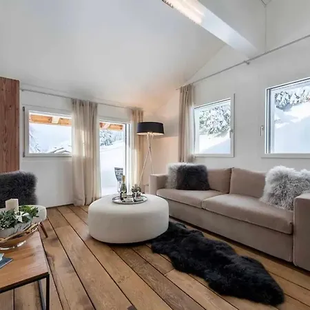 Contact Us At What App - 0041-798-079-427 To Book!! - Ski-in-ski-out Chalet